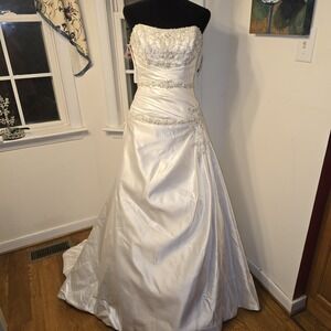 Mori Lee 2311 Wedding‎ Dress Bridal Gown Beaded Embellished Strapless Size 8